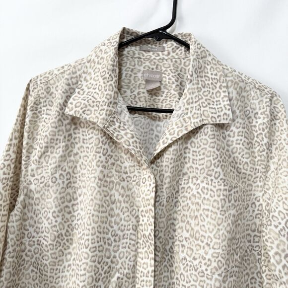 Chico’s Size 2 US 12/14 No Iron Leopard Print Pocket Detail Shirt Beige Classic - Picture 2 of 8